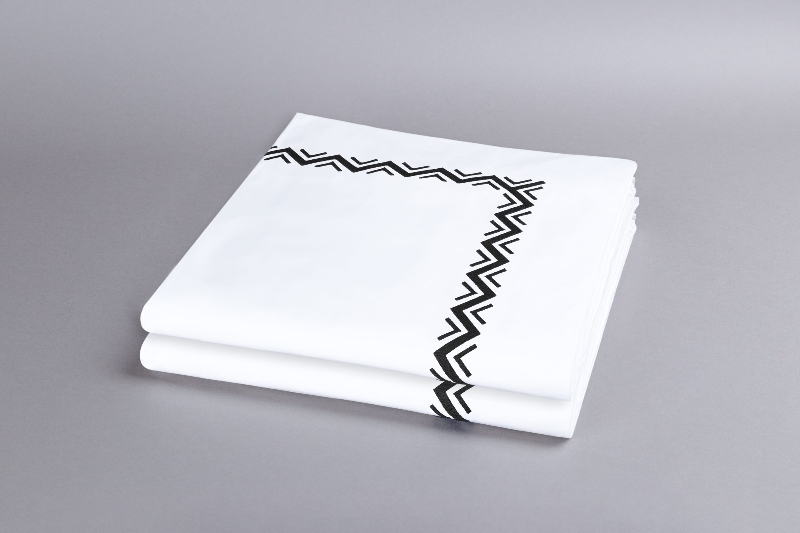 Black Aura Antica Duvet Cover